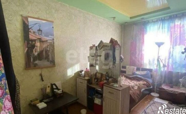 3-комн квартира ул Светлая, 15,  д. 15