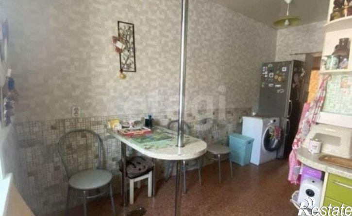 3-комн квартира ул Светлая, 15,  д. 15