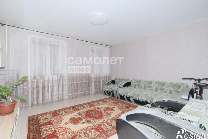 2-комн квартира ул Инициативная, 10,  д. 10