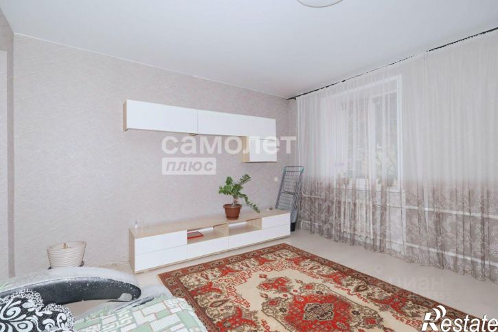 2-комн квартира ул Инициативная, 10,  д. 10