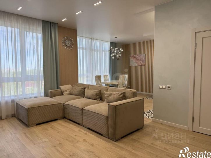 4-комн квартира улица Дружбы, 30/7,  д. 30/7