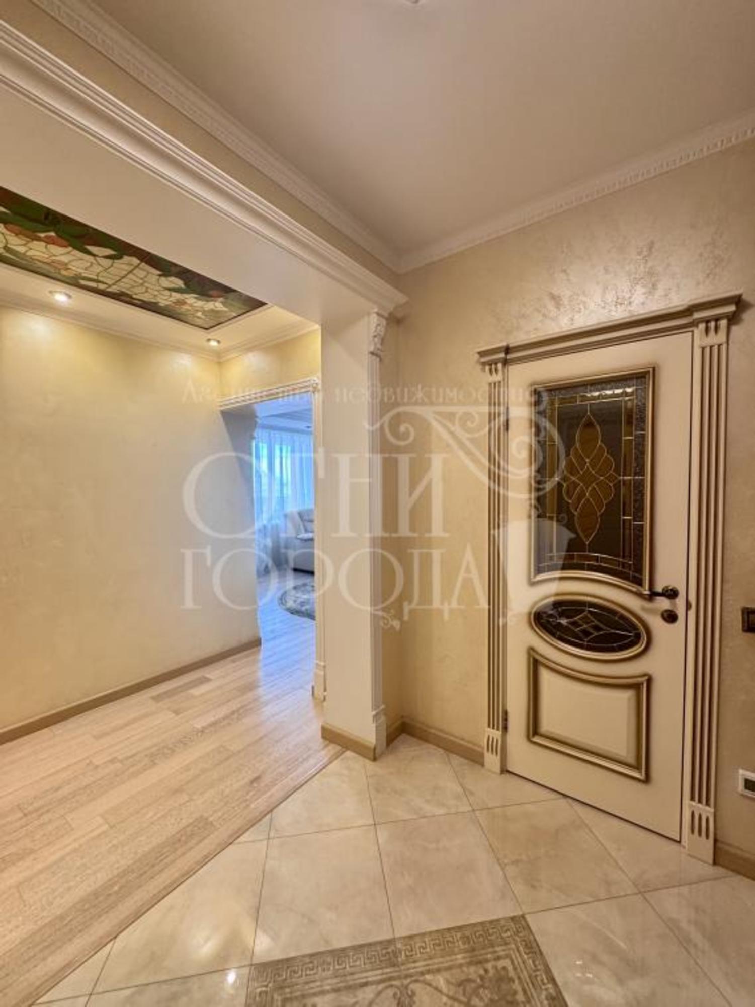 Купить квартиру за 15 970 000 рублей на Соборная, 12