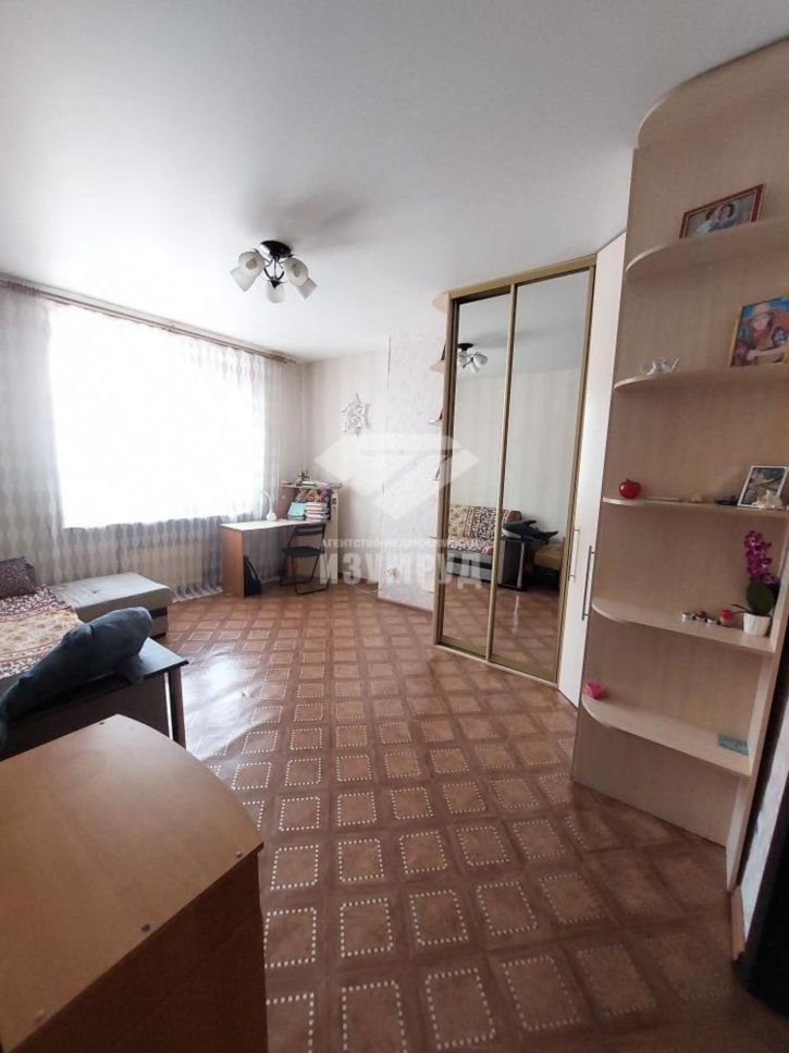 2-комн квартира Черняховского, 3