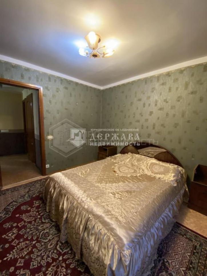 4-комн квартира Попова, 5А