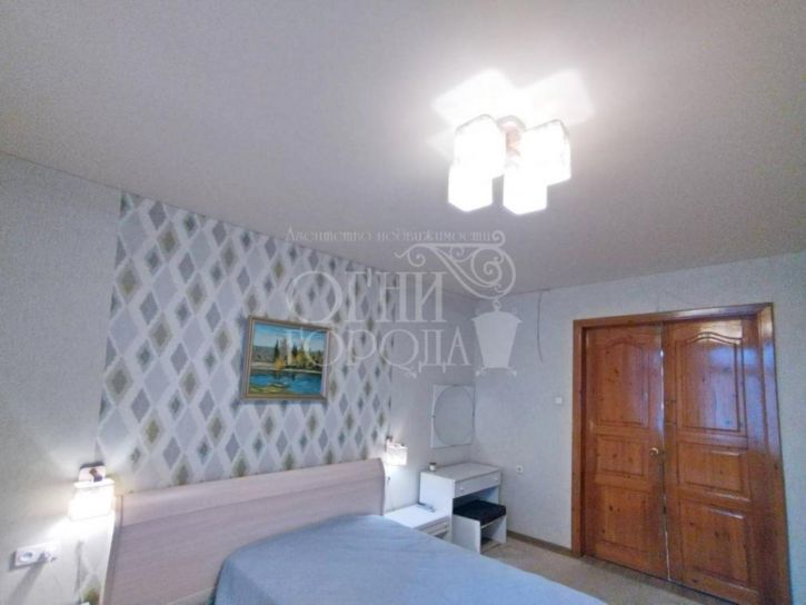 3-комн квартира Ноградская, 32