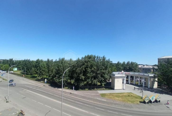 2-комн квартира Николая Островского, 23