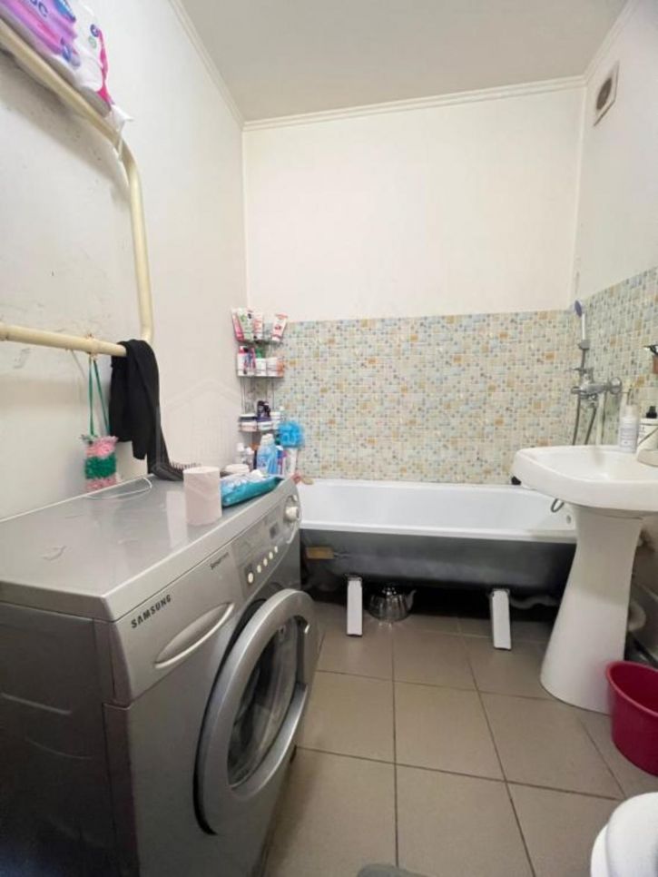 2-комн квартира Нахимова, 262