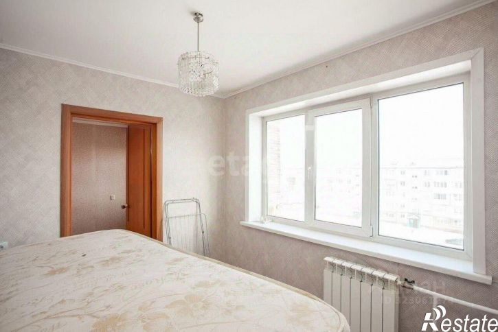 3-комн квартира улица Ворошилова, 8,  д. 8