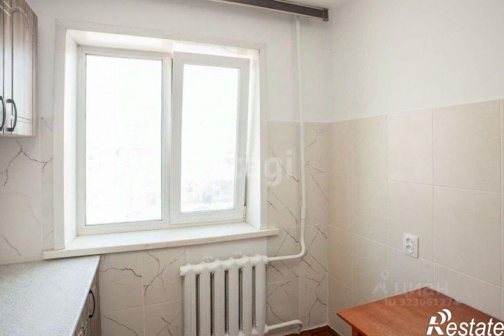 3-комн квартира улица Ворошилова, 8,  д. 8