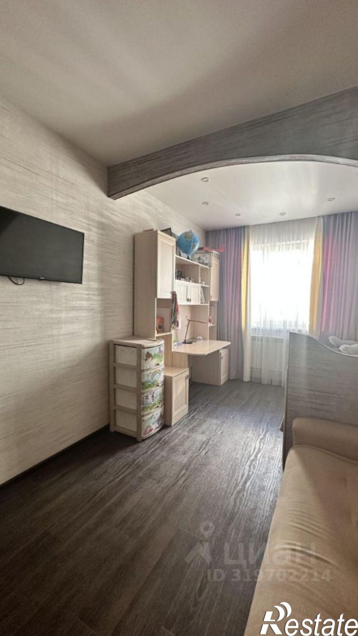 3-комн квартира 2-я Заречная улица, 5,  д. 5