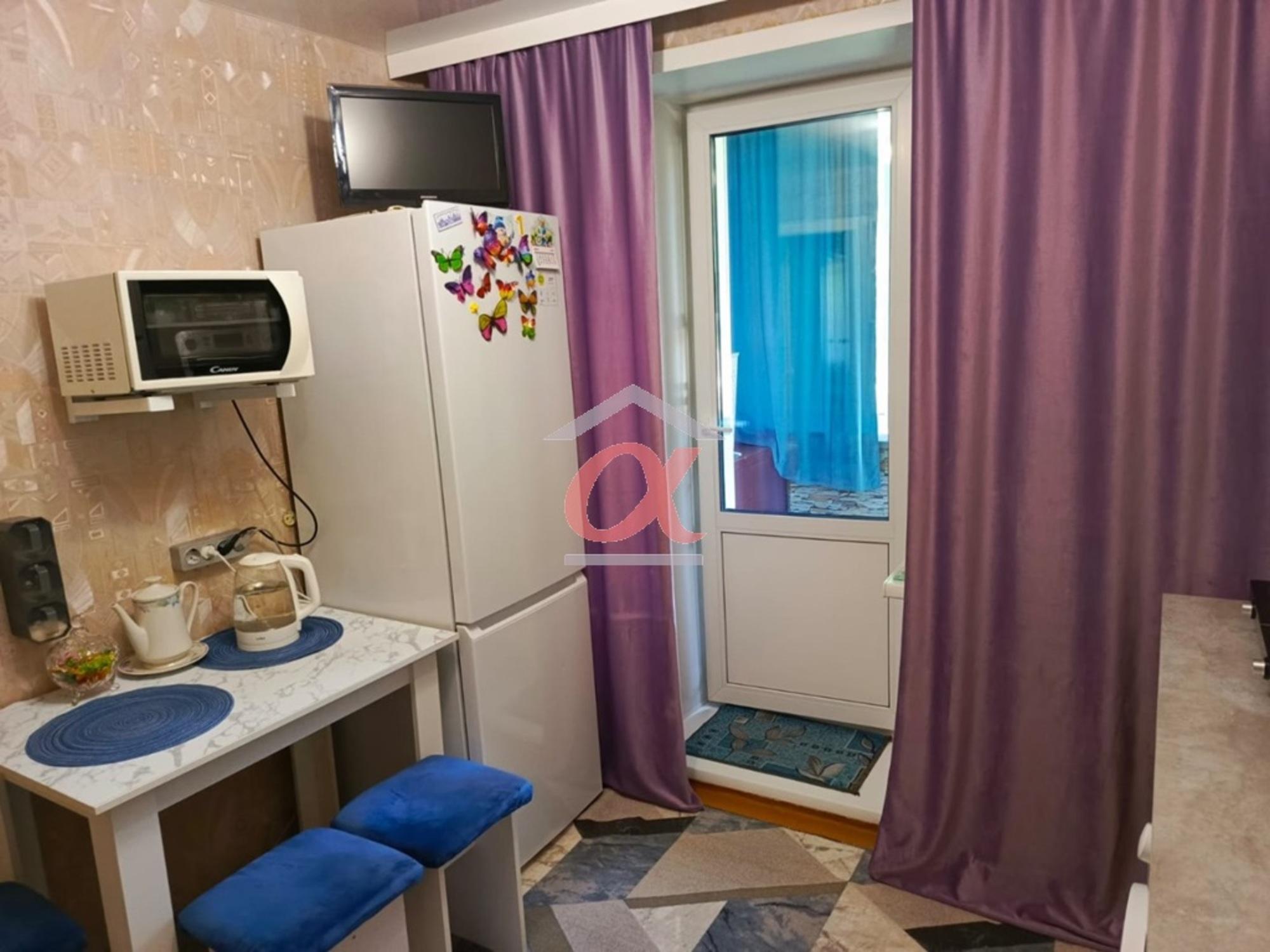 Купить квартиру за 4 500 000 рублей на Веры Волошиной улица, 28