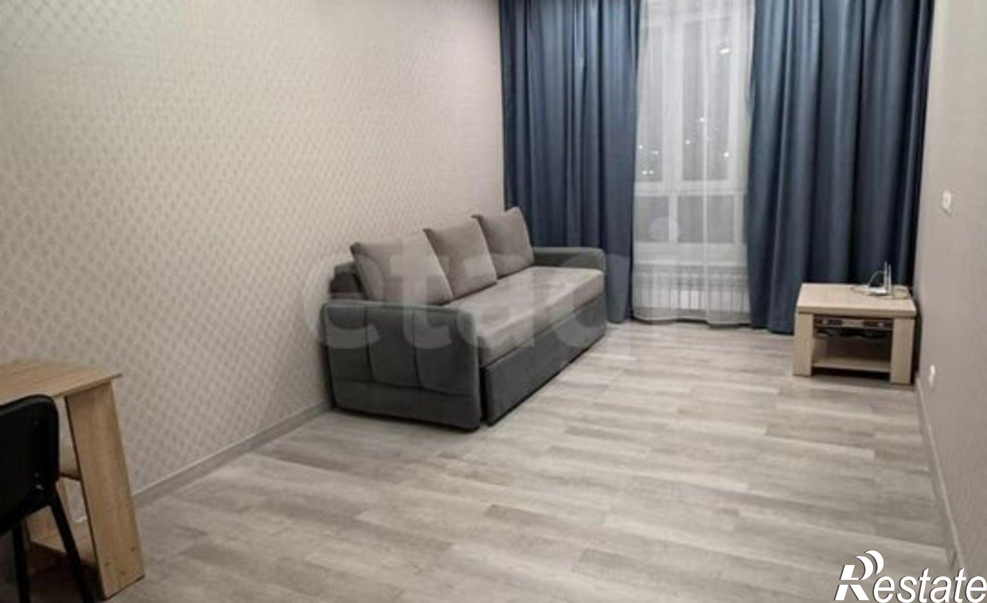 Купить квартиру за 8 000 000 рублей на б-р Строителей, 60