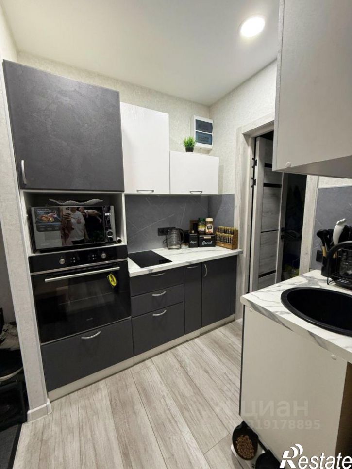 2-комн квартира улица Серебряный Бор, 11,  д. 11