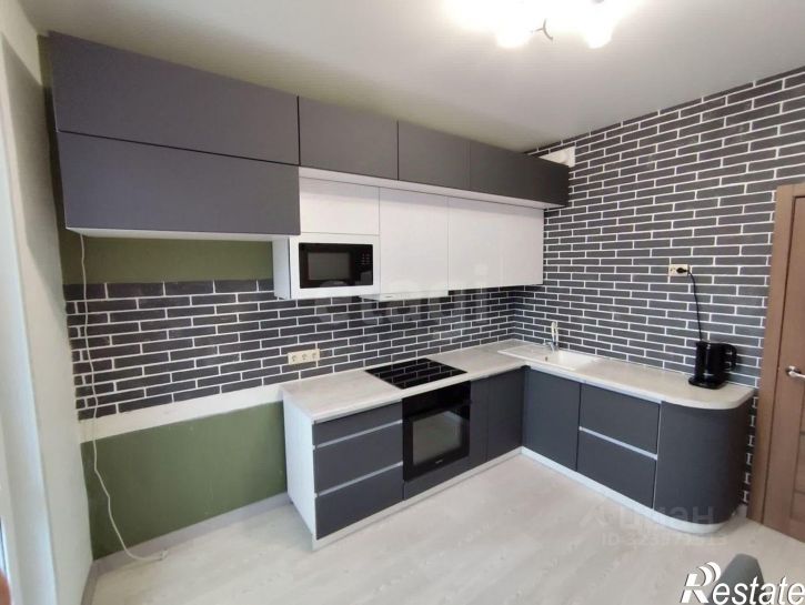 1-комн квартира б-р Строителей, 57/2,  д. 57/2