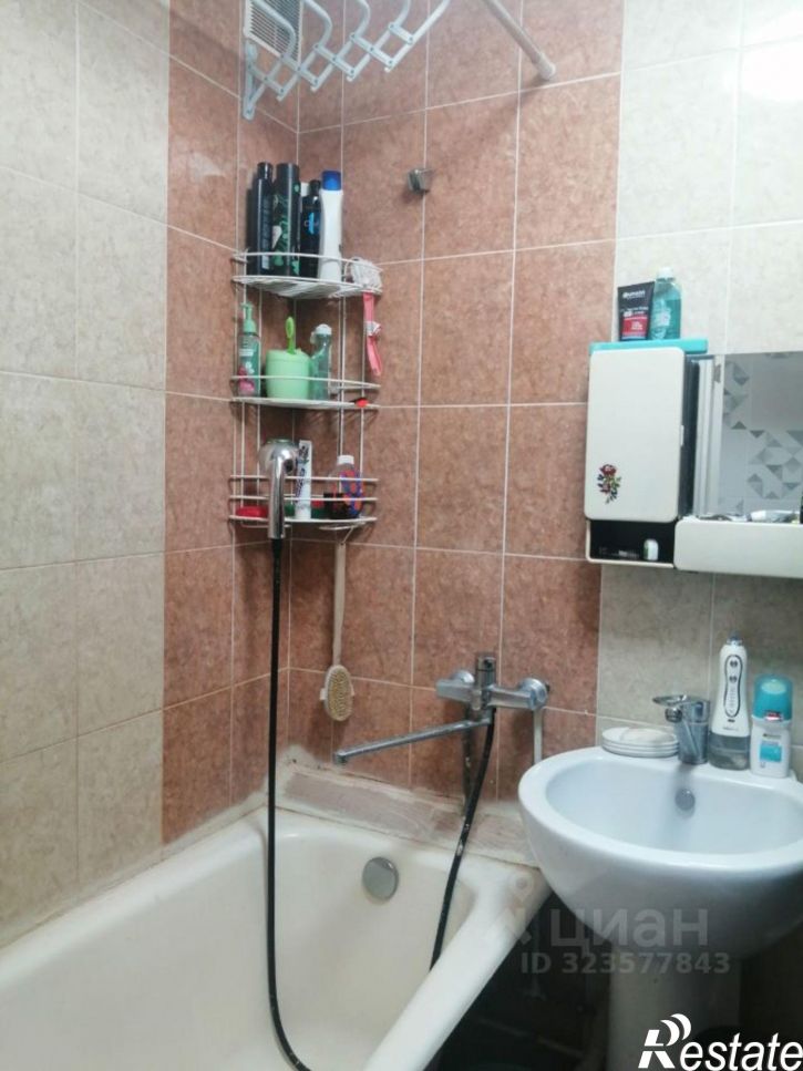 3-комн квартира Октябрьский проспект, 52,  д. 52