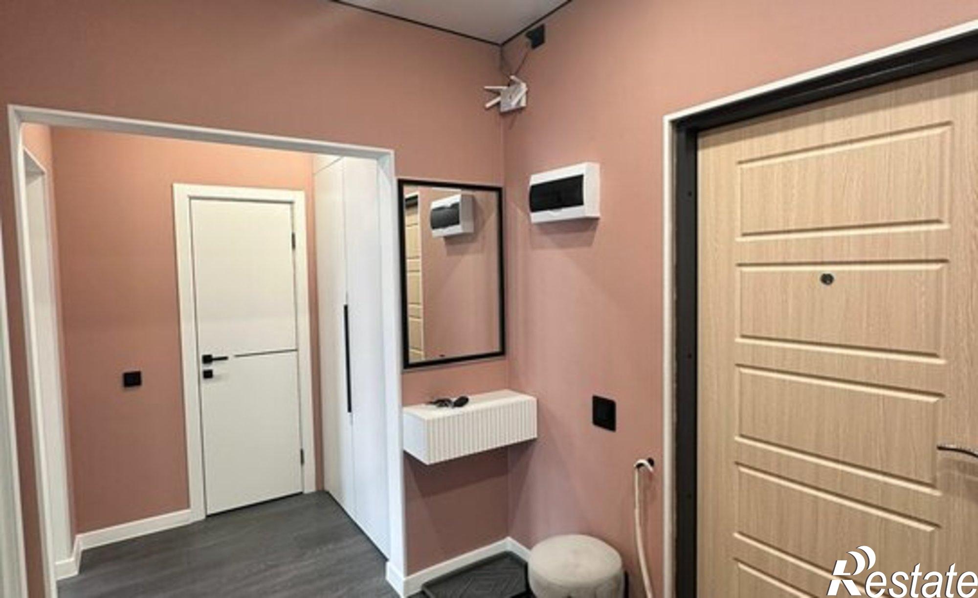 Купить квартиру за 8 300 000 рублей на бульвар Строителей, 60 к3