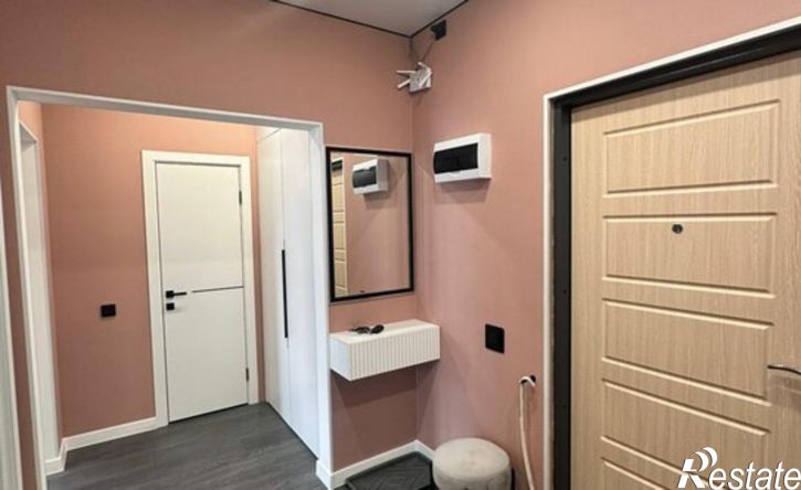 2-комн квартира бульвар Строителей, 60 к3,  д. 60 к3