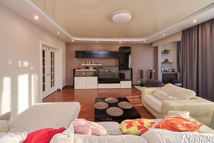 4-комн квартира ул Тухачевского, 45,  д. 45