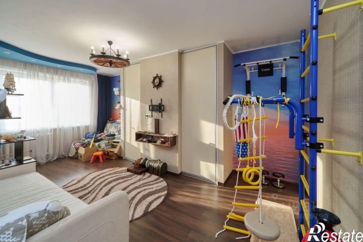 4-комн квартира ул Тухачевского, 45,  д. 45