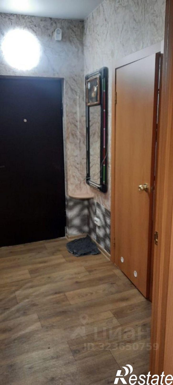 2-комн квартира бульвар Строителей, 52,  д. 52