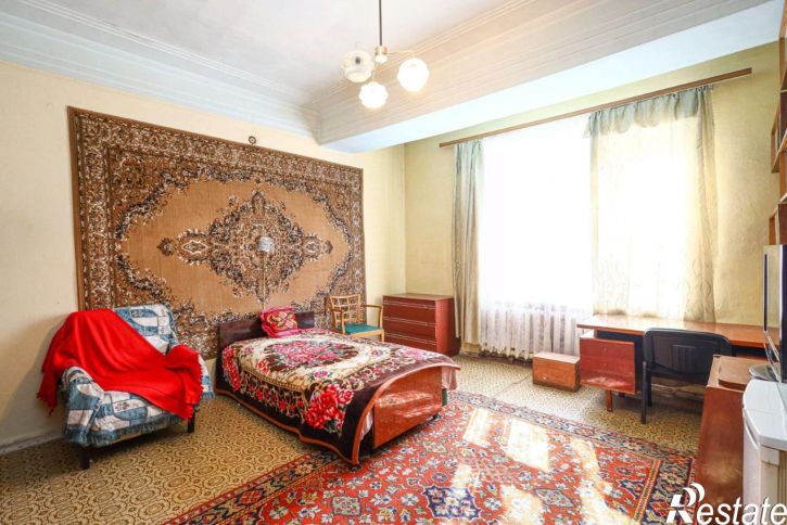 3-комн квартира ул Николая Островского, 28,  д. 28