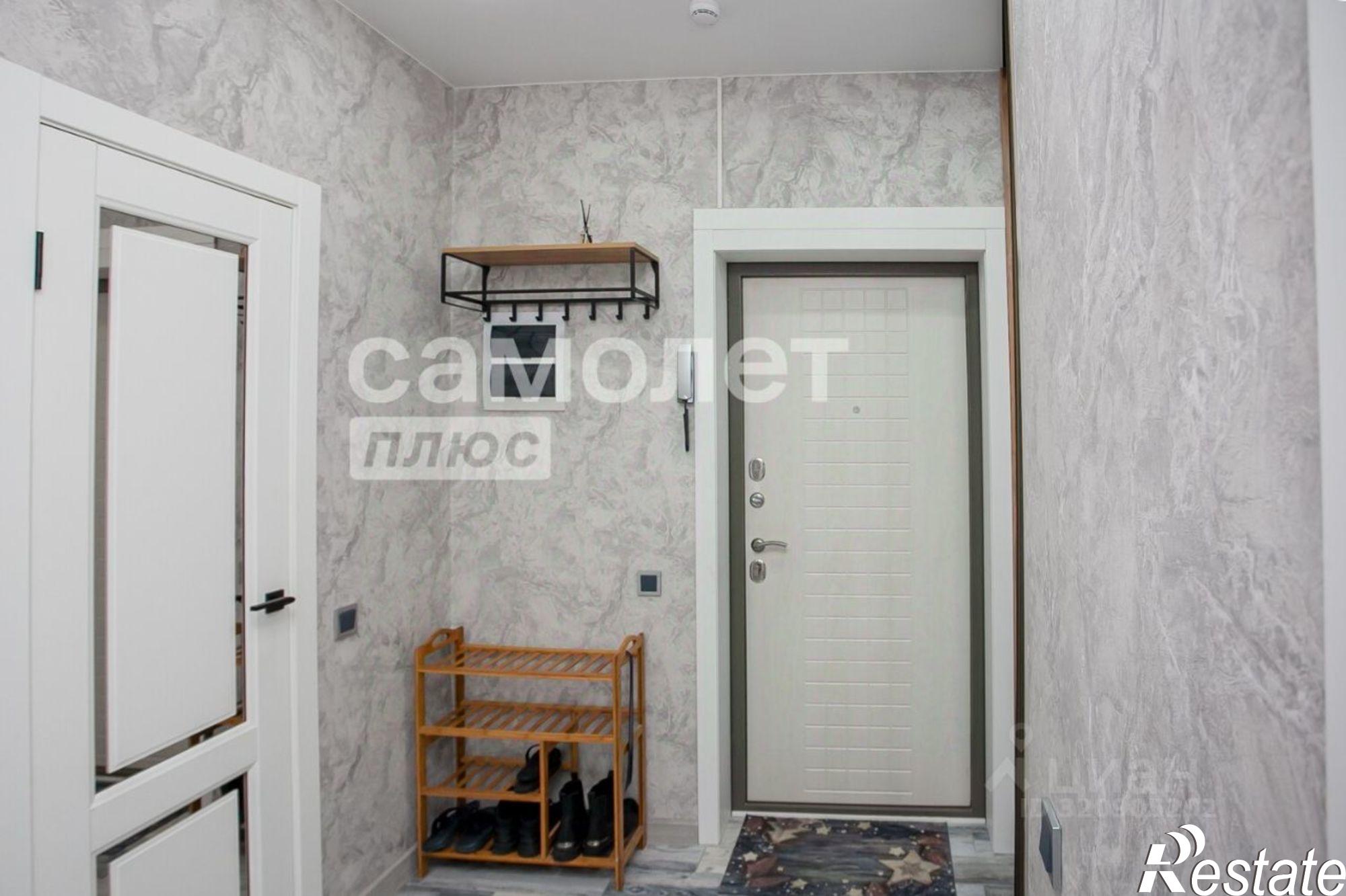 Купить квартиру за 15 999 000 рублей на Молодёжный проспект, 19