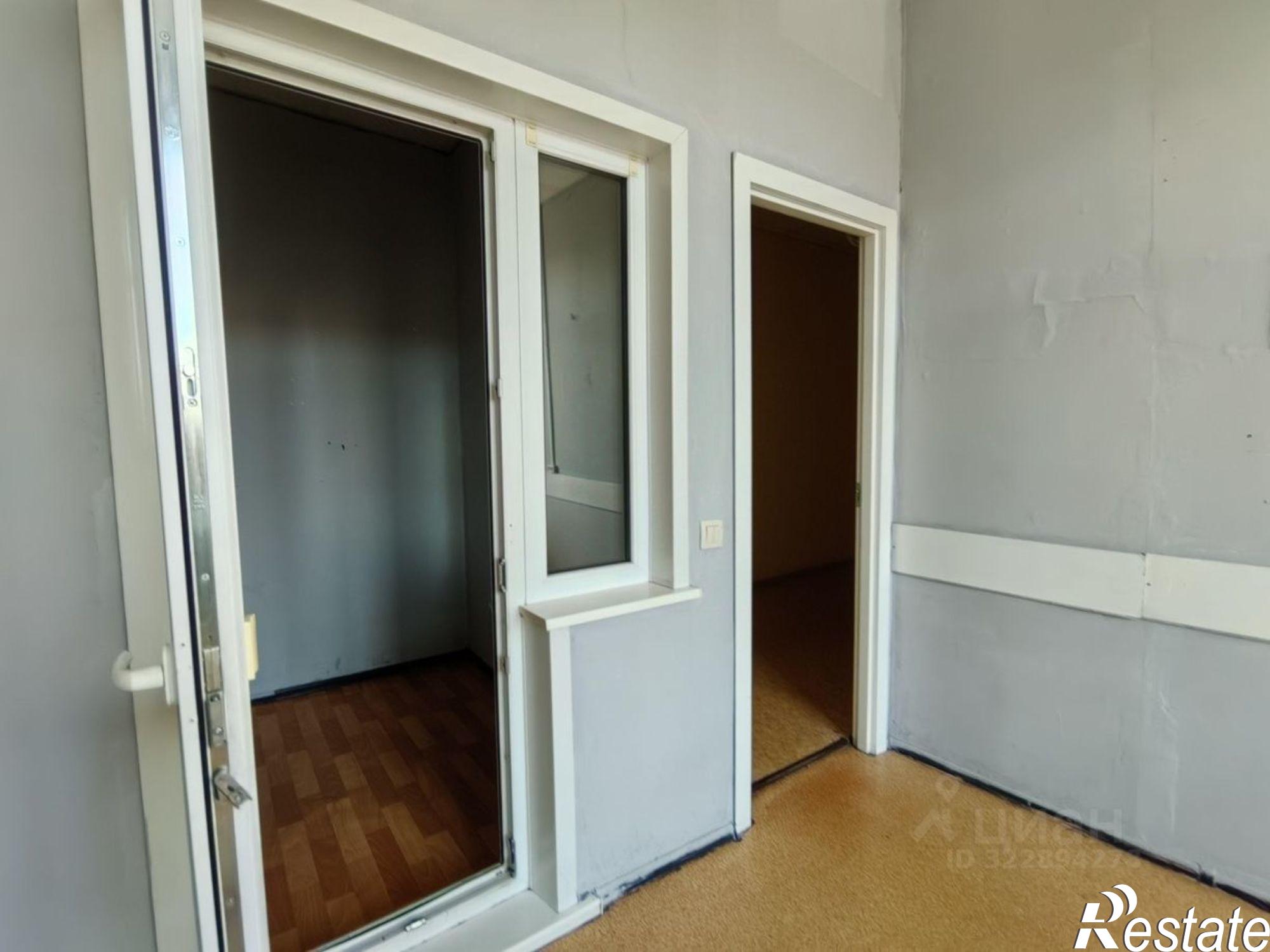 Сдать офис, помещение под офис за 12 000 рублей на Кузнецкий проспект, 17