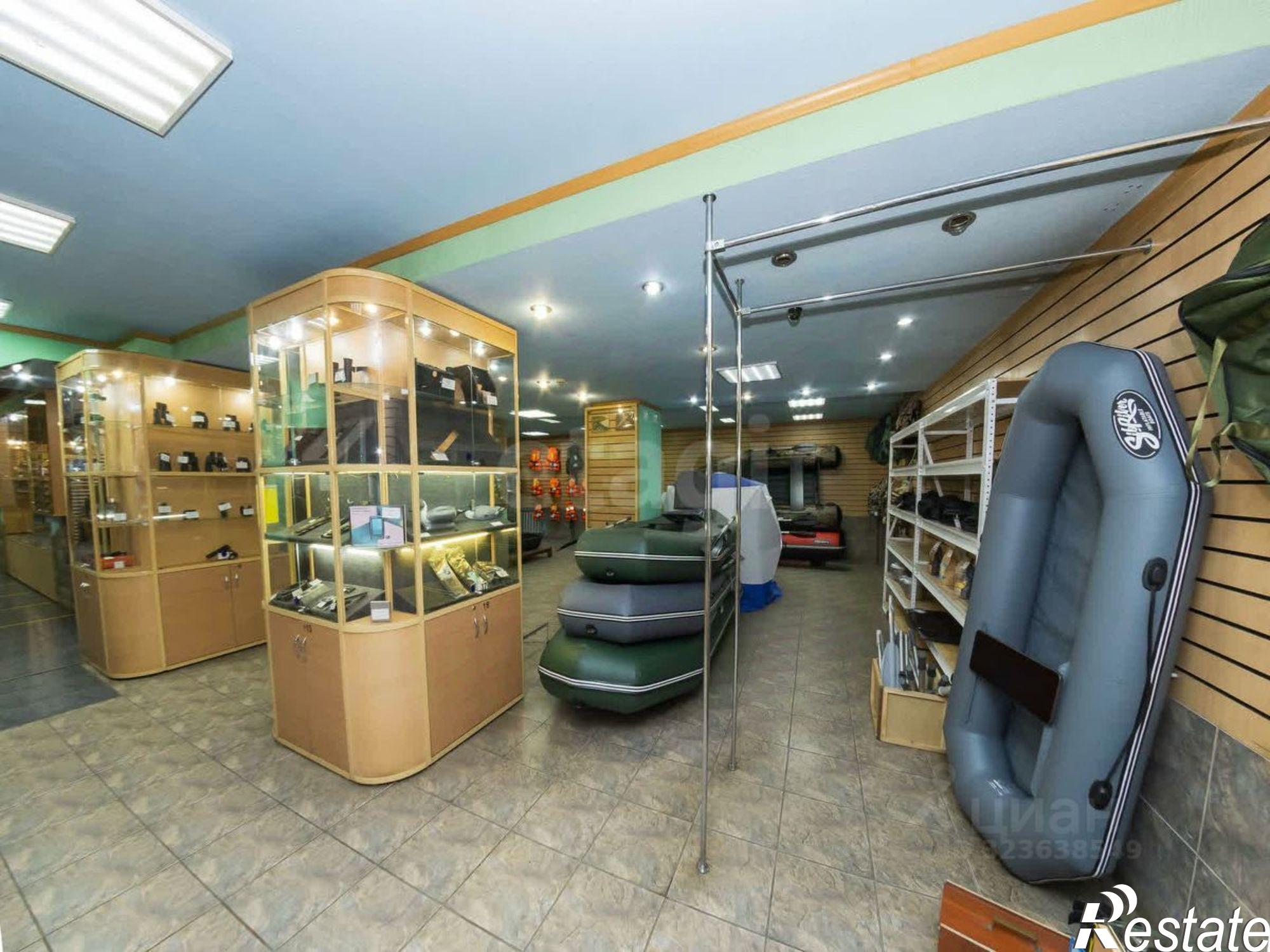 Сдать торговое помещение за 150 008 рублей на улица Володарского, 27