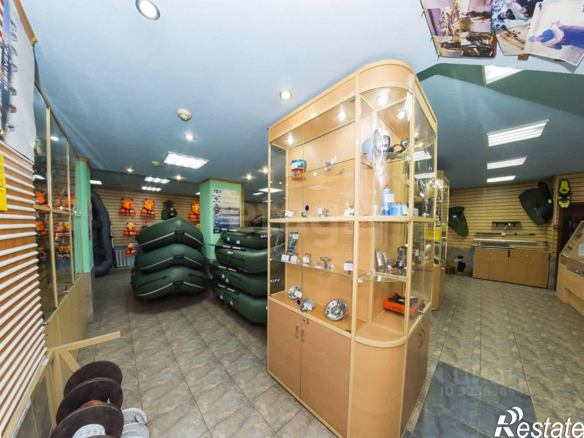 Сдать торговое помещение за 150 008 рублей на улица Володарского, 27