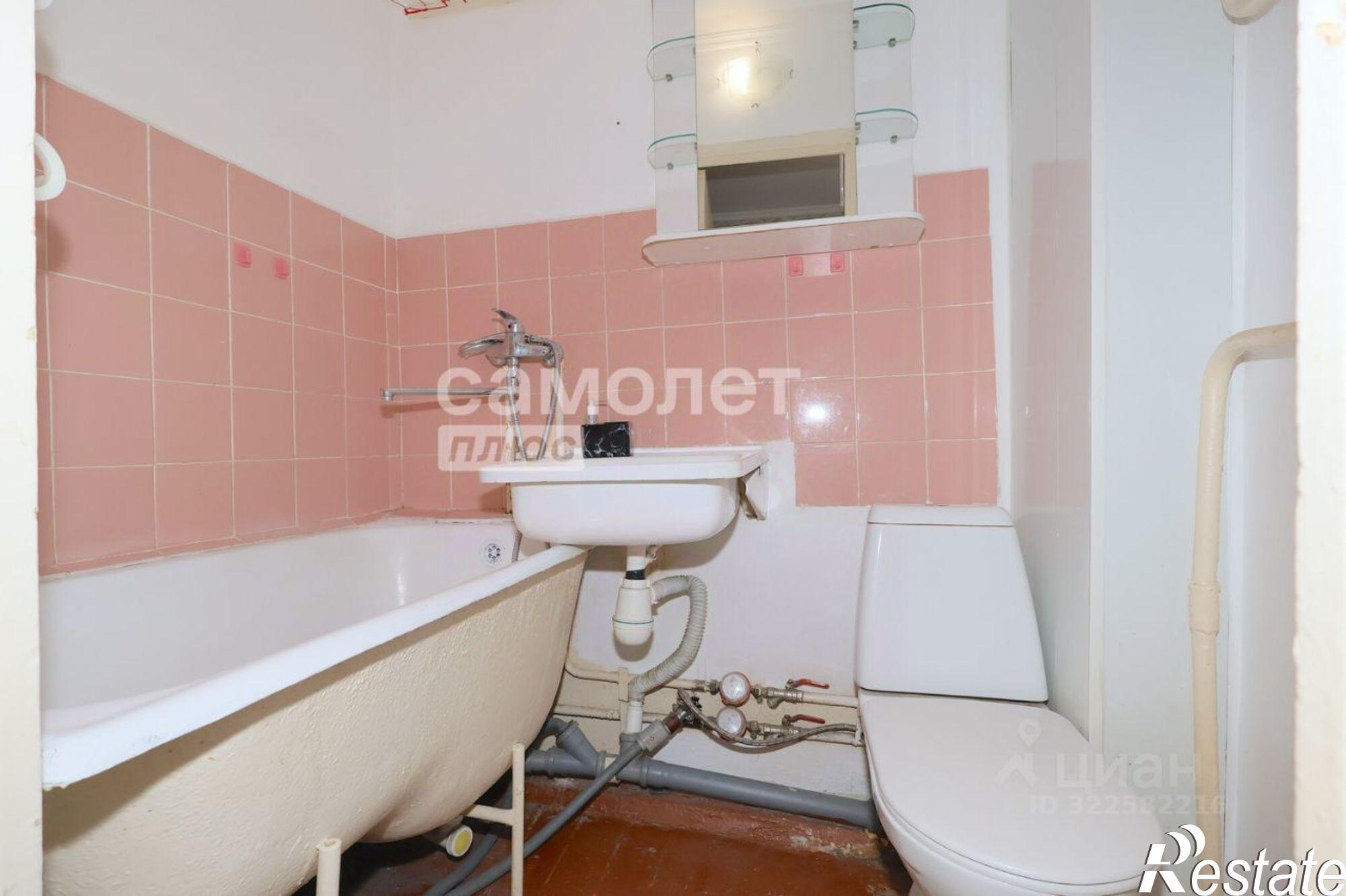 Купить квартиру за 2 500 000 рублей на Ленинградский проспект, 18А