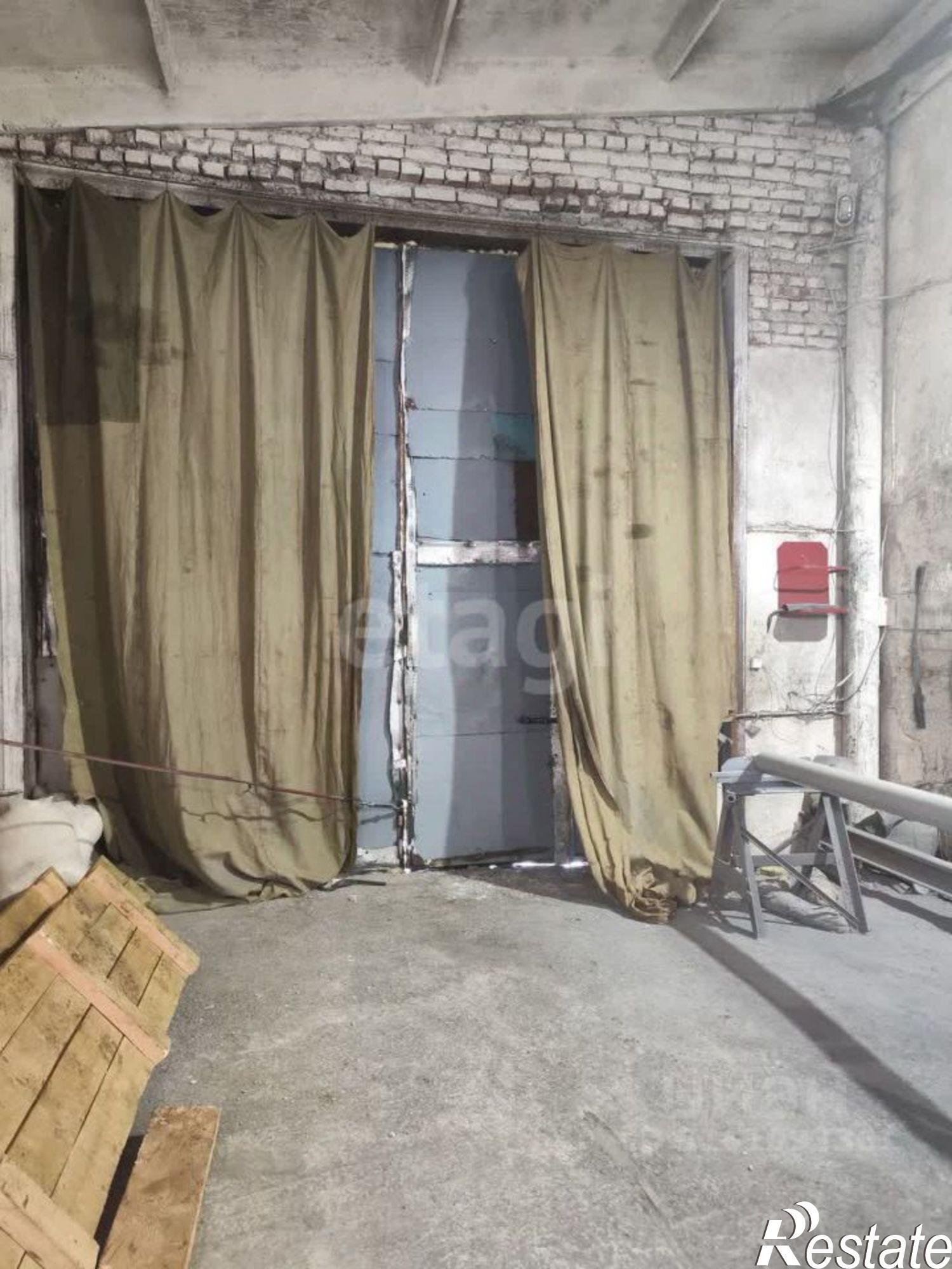 Купить складское помещение за 15 973 900 рублей на улица Муромцева, 1