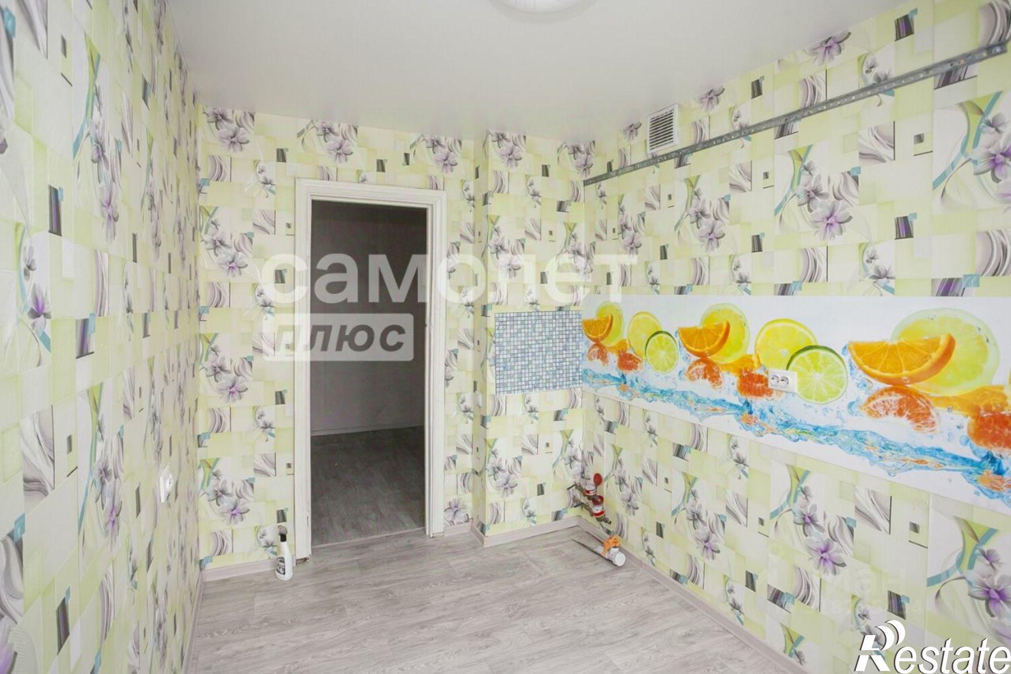 Купить квартиру за 4 800 000 рублей на проспект Шахтёров, 83А