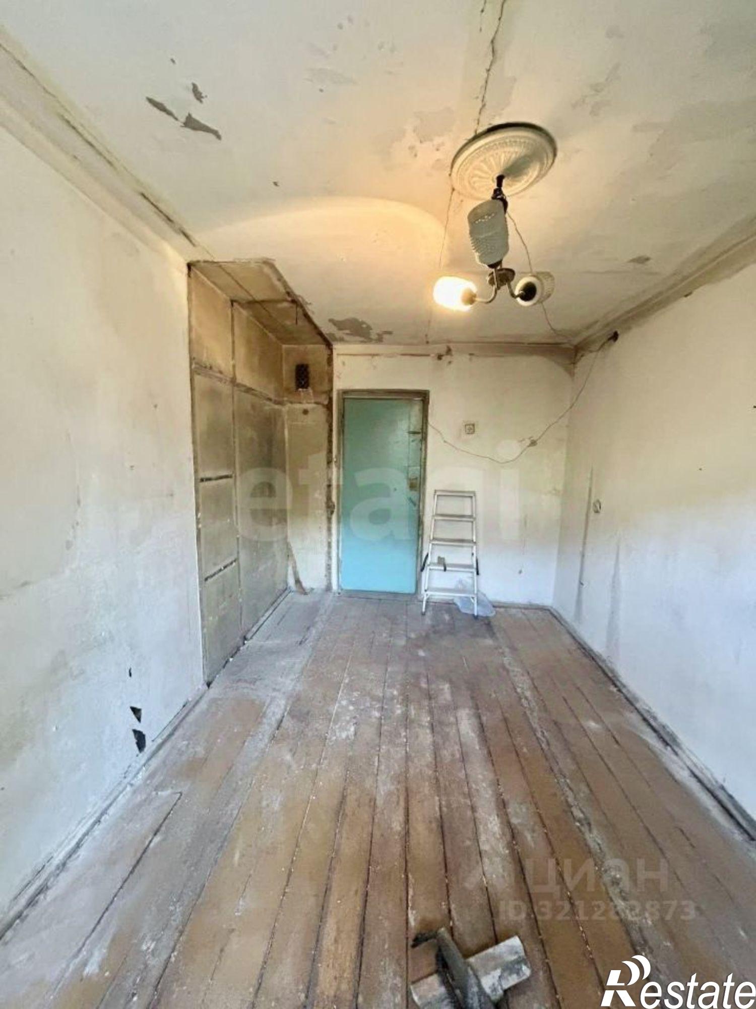 Купить квартиру за 750 000 рублей на улица Металлистов, 18