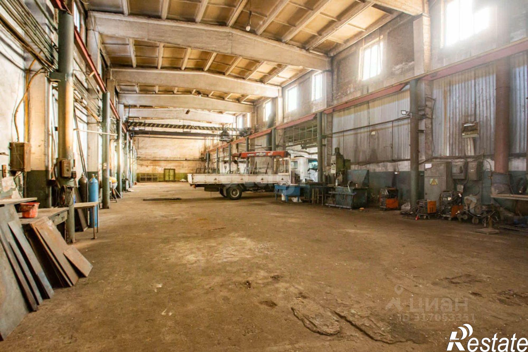 Купить складское помещение за 30 001 300 рублей на 2-й Инициативный переулок, 3