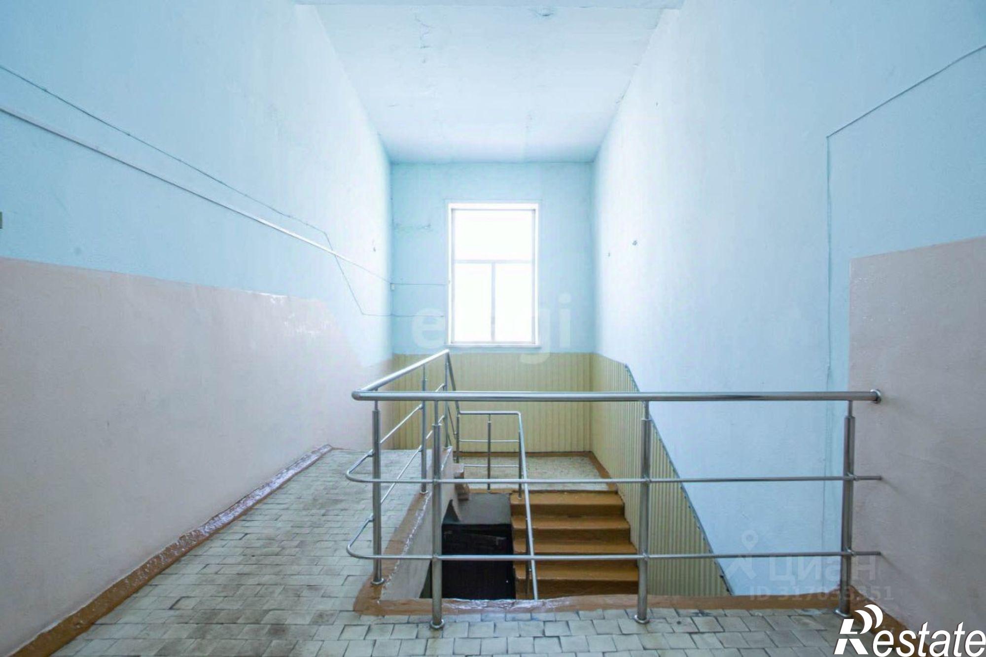 Купить складское помещение за 30 001 300 рублей на 2-й Инициативный переулок, 3