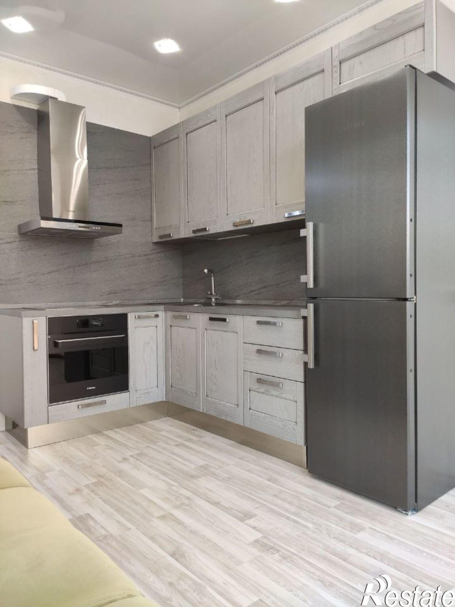 Купить квартиру за 9 850 000 рублей на Притомский проспект, 35/1