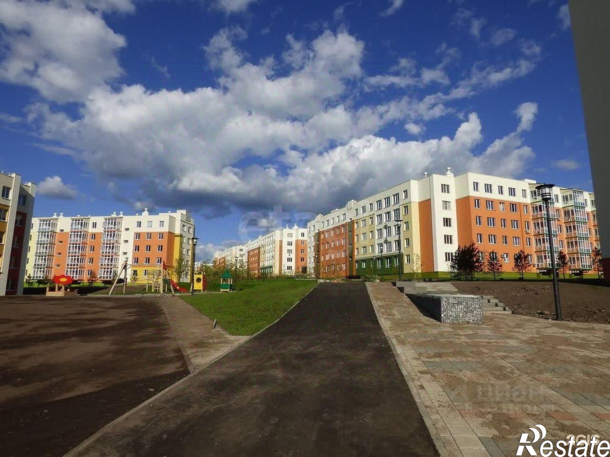 Купить гараж, место в паркинге за 2 300 010 рублей на Осенний бульвар, 12