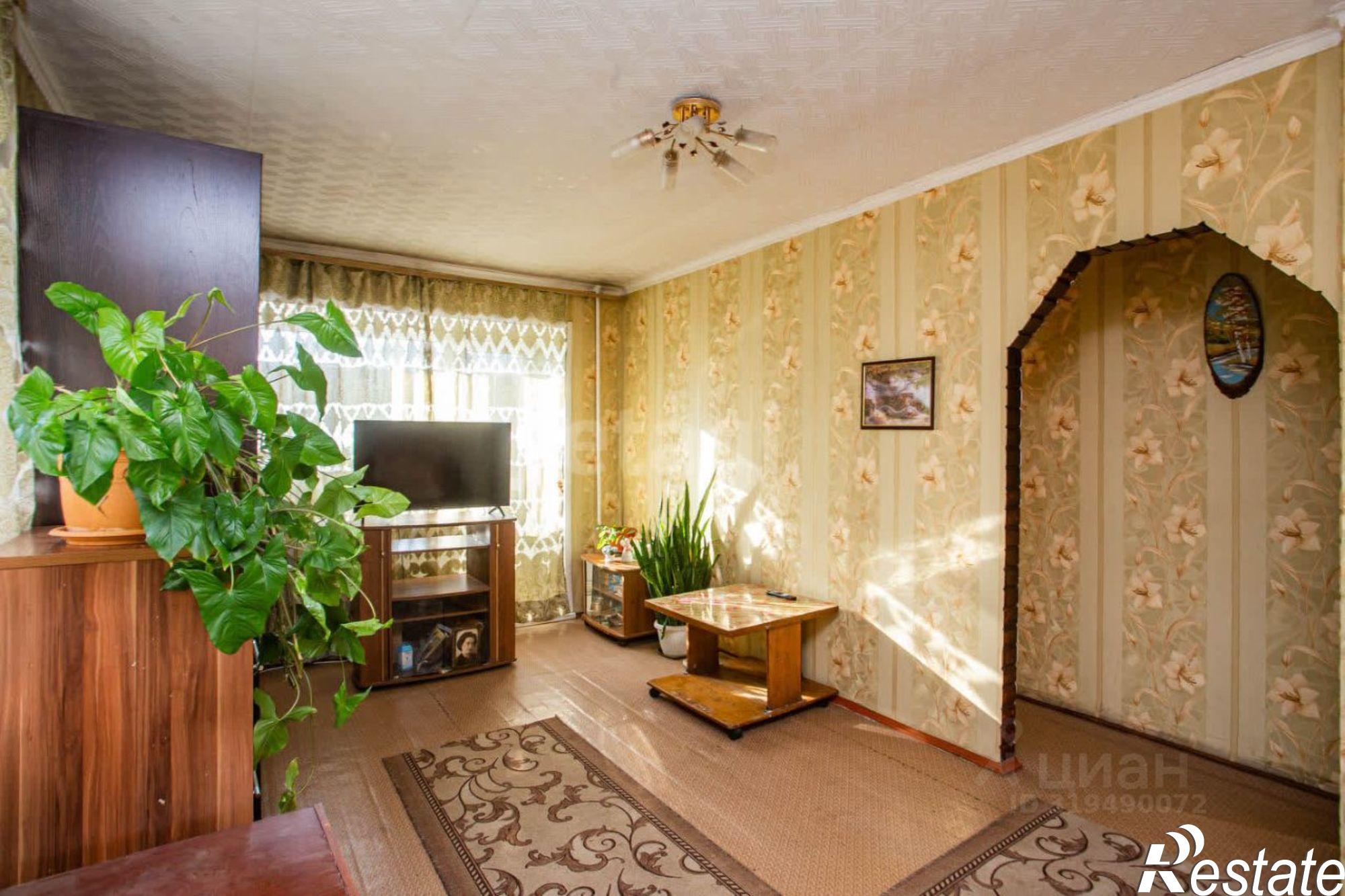 Купить квартиру за 2 500 000 рублей на улица Александрова, 15