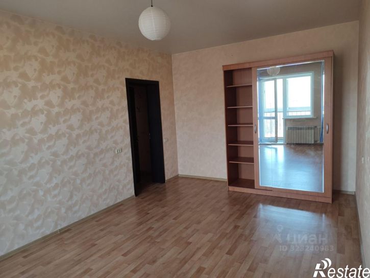 2-комн квартира улица Веры Волошиной, 13Б,  д. 13Б