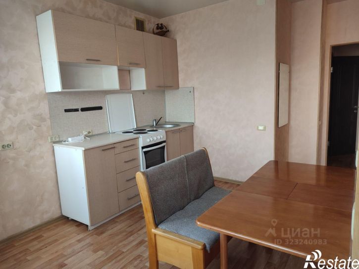 2-комн квартира улица Веры Волошиной, 13Б,  д. 13Б