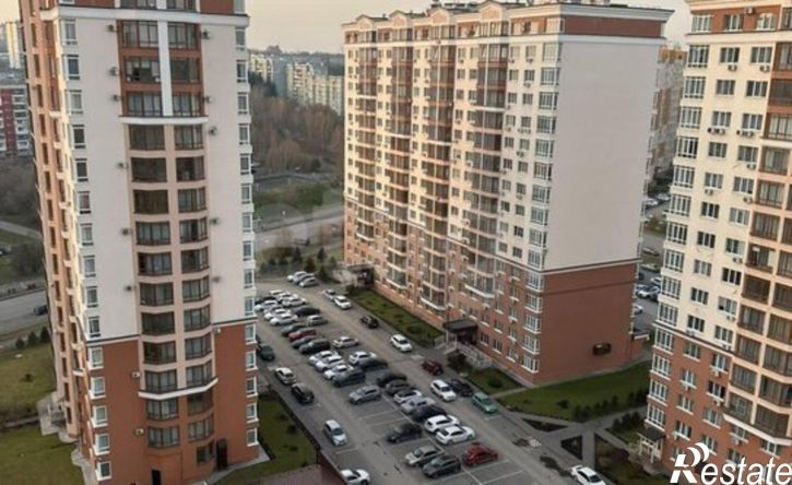 3-комн квартира Московский проспект, 18 к5,  д. 18 к5