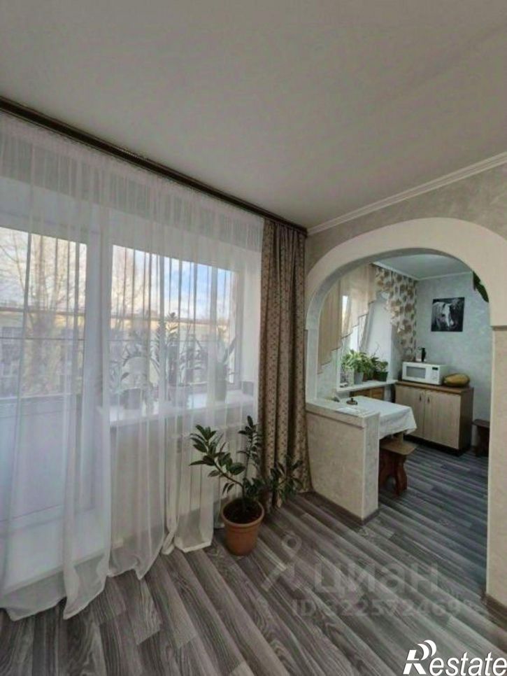 2-комн квартира Базовая улица, 14,  д. 14