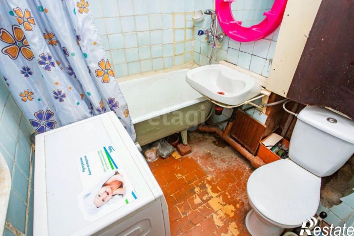 1-комн квартира улица Александрова, 15,  д. 15