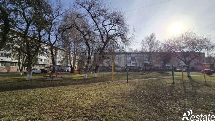 2-комн квартира Октябрьский проспект, 93,  д. 93