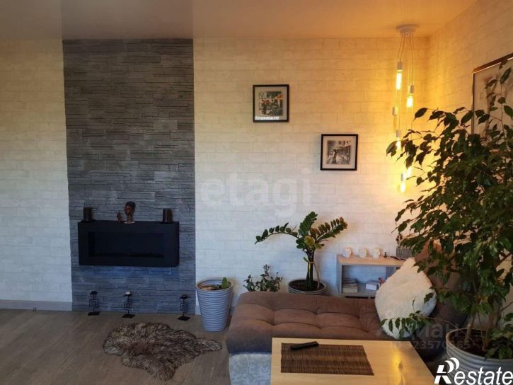 3-комн квартира Институтская улица, 26,  д. 26