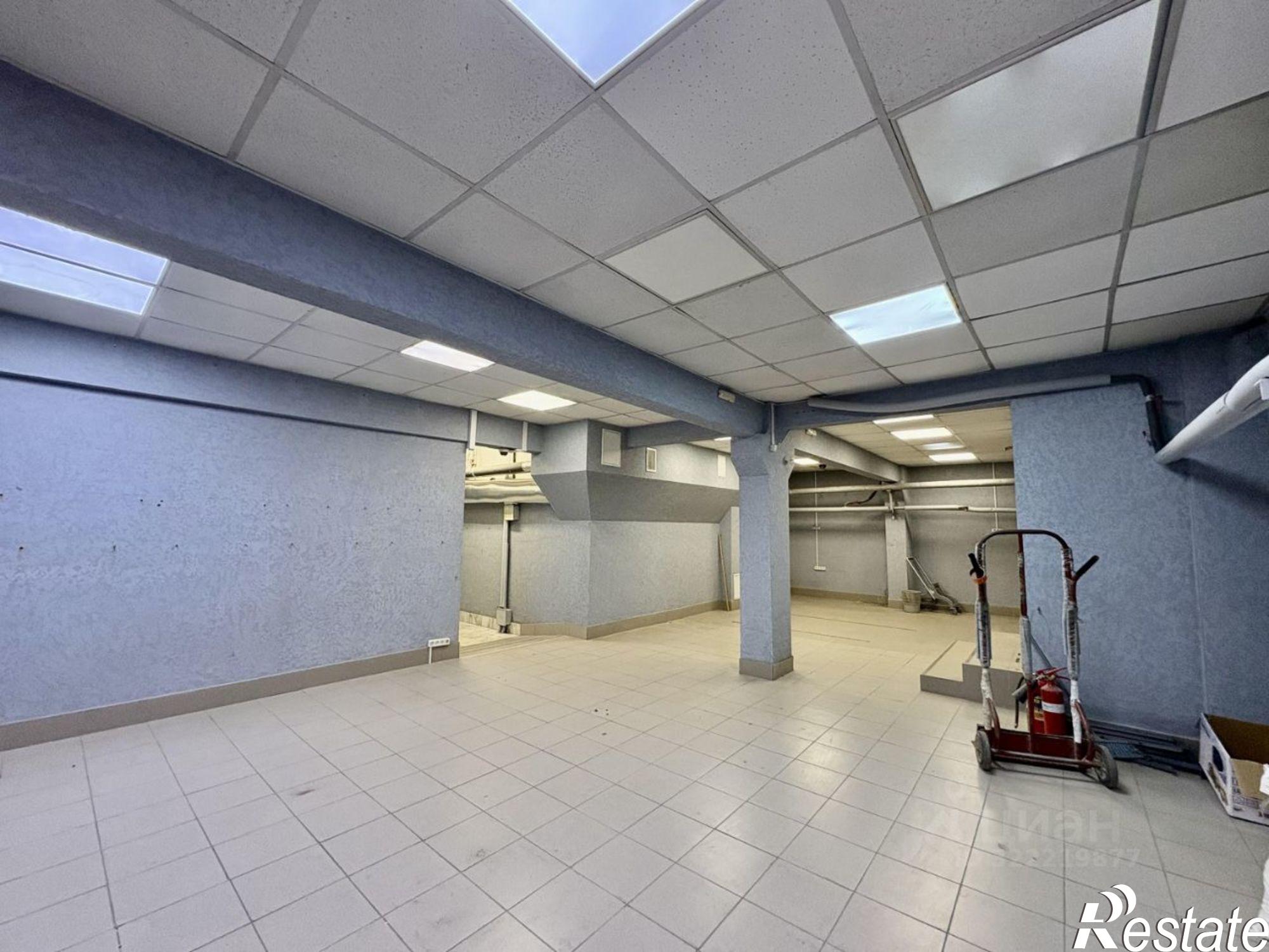 Купить помещение свободного назначения за 9 998 020 рублей на ул Волгоградская, 32