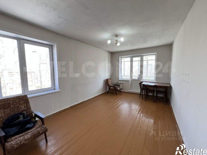 2-комн квартира улица Гагарина, 148,  д. 148