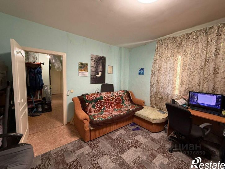 2-комн квартира пр-кт Шахтеров, 68,  д. 68