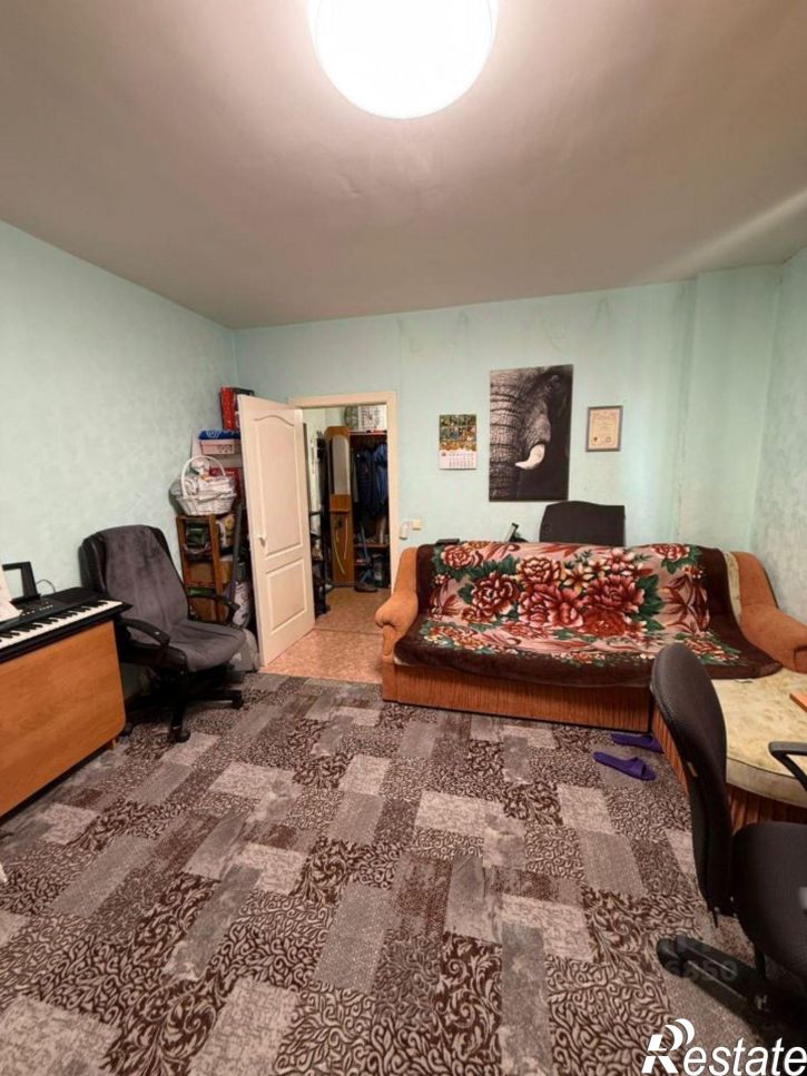 2-комн квартира пр-кт Шахтеров, 68,  д. 68