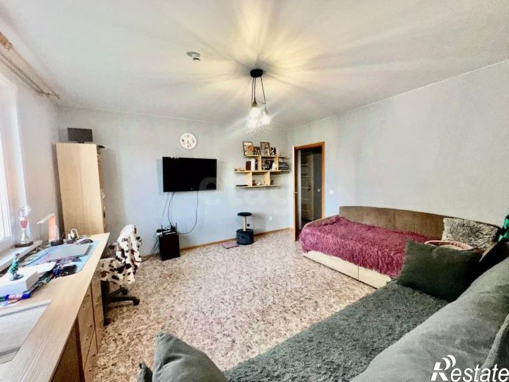 2-комн квартира улица Нахимова, 262,  д. 262